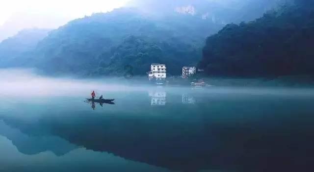 省人大代表审议省人大常委会和“两院”工作报告:坚持人民至上 守护公平正义